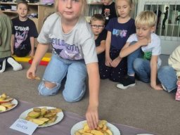 Rok szkolny 2025-2026 - 14 - Dzien Jablka